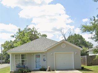 18990 Hammond St, Robertsdale, AL 36567