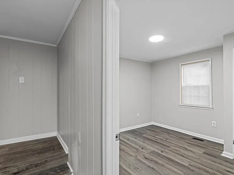 2411 Ruby Dr — Photo 25
