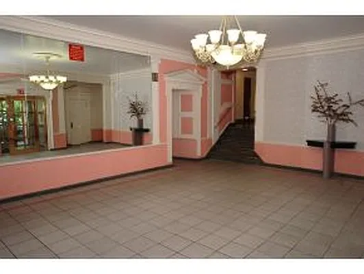 Sold by Coldwell Banker Mid Plaza Real Estate | media 7