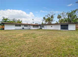 200 E Parkdale Ave, Deland, FL 32724