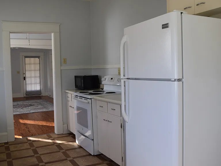 506 S McKay Ave — Photo 9