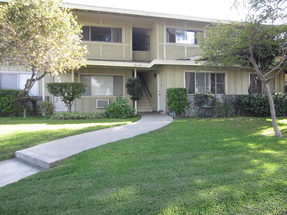 1st image of 25243 Shepardson Dr #2