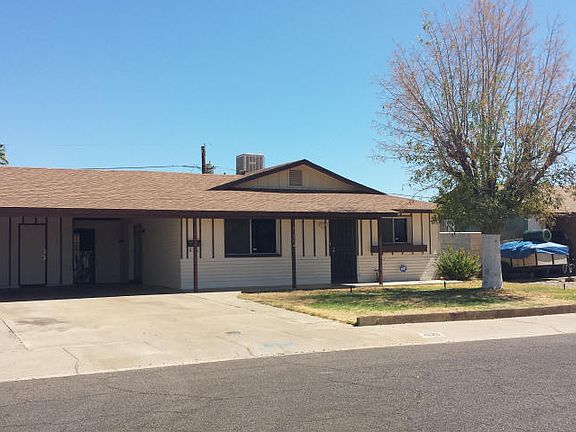 2nd image of 4120 W Morten Ave