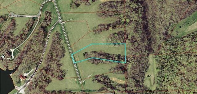 1st image of 3045 Falcon Crest Dr