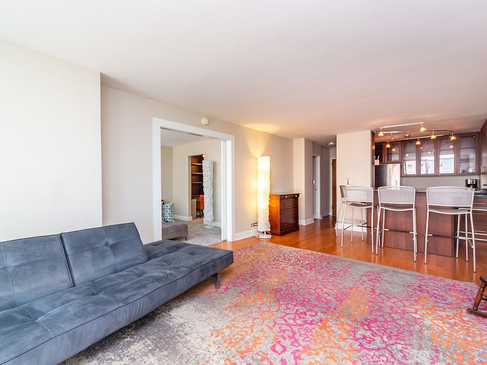 1st image of 5601 N Sheridan Rd APT 18D