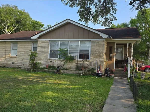 701 E Anaqua Ave, Victoria, TX 77901