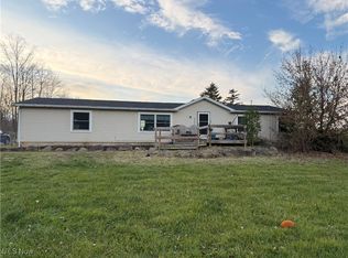 5684 Carlton Rd, Medina, OH 44256
