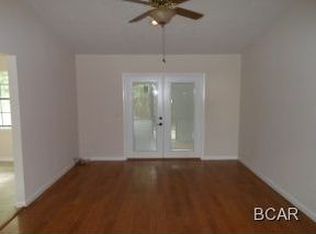 1906 Minnesota Ave, Lynn Haven, FL 32444