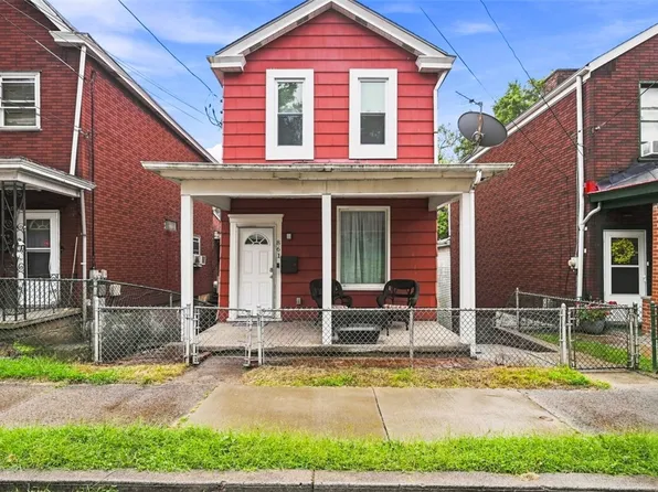 861 Railroad St, Mc Kees Rocks, PA 15136