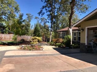 205 Rene Dr, Shady Cove, OR 97539