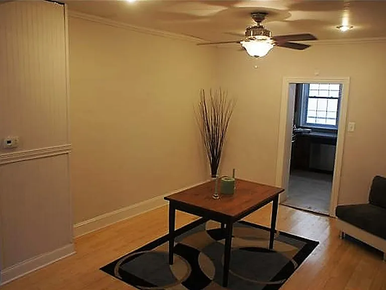 128 Jamestown Ave — Photo 6