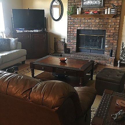 Front room w/fireplace