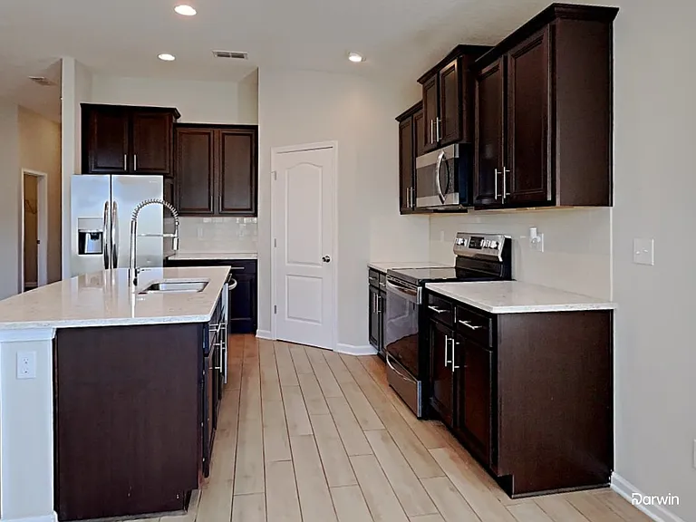 15662 Chir Pine Dr — Photo 2
