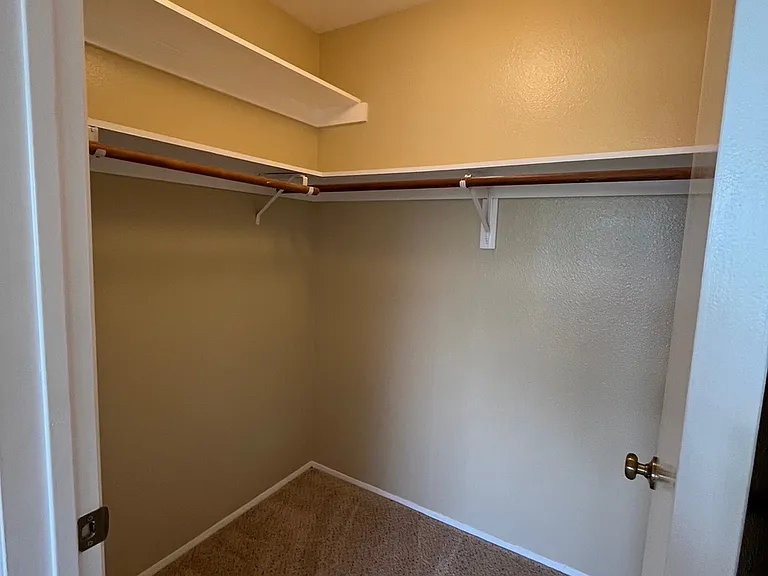 2918 Luciernaga St #202 — Photo 15