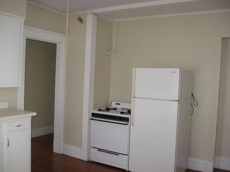83 Mellen St #2 — Photo 16