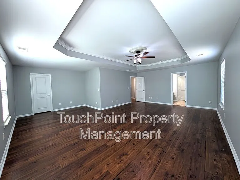 209 Weavers Glenn Pl — Photo 22