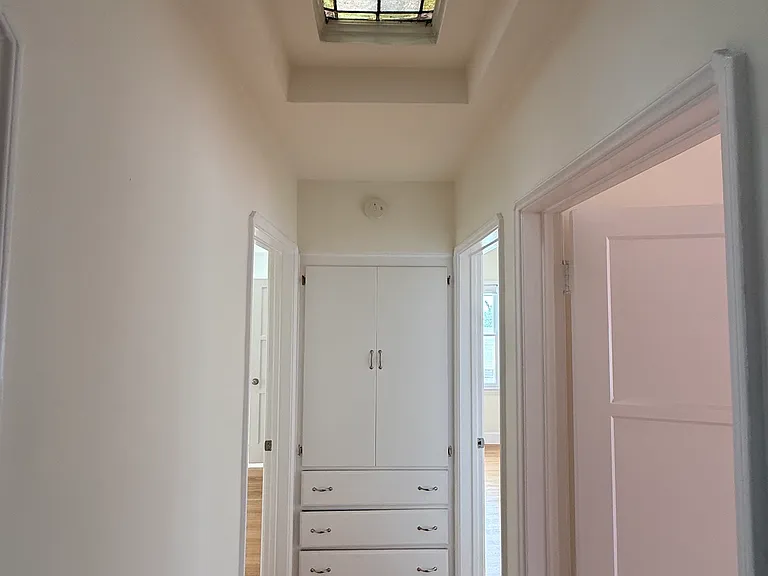 1911 S Corning St — Photo 15
