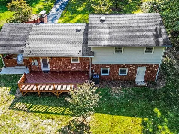 1315 Montlieu Dr, Rural Hall, NC 27045