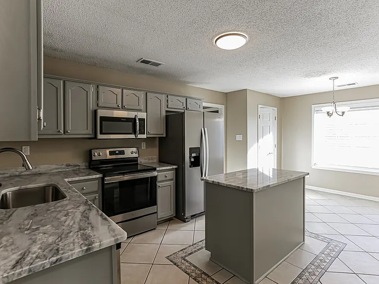 5237 Sea Horse Dr — Photo 8