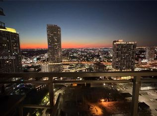 92 SW 3rd St APT 3607, Miami, FL 33130