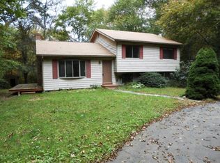 51 Springdale Dr, Kingston, RI 02881