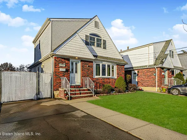 147 Kennington St, Staten Island, NY 10308