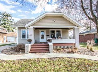 603 N Main St, Washington, IL 61571