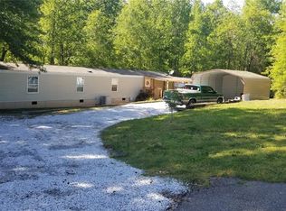 195 Rc Dr, Westminster, SC 29693