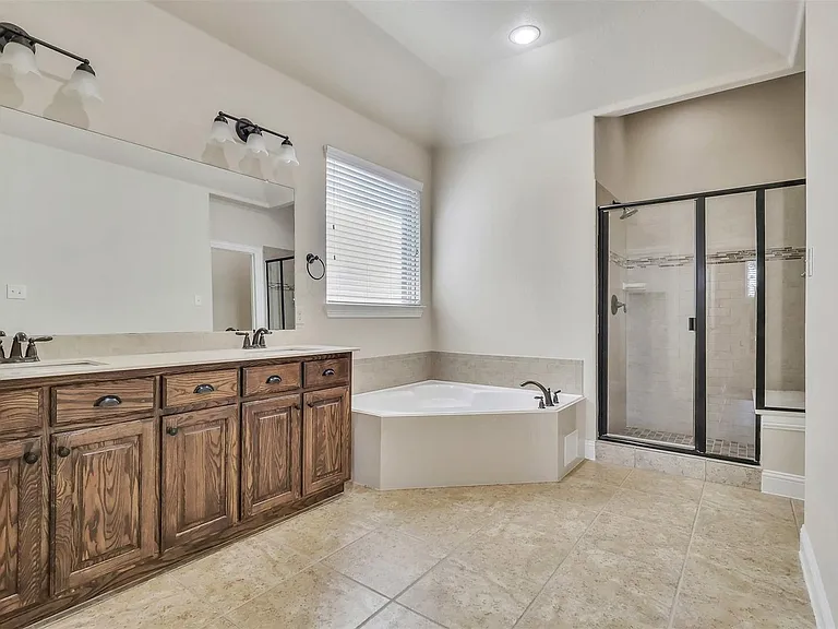 10616 Jackson Hole Ln — Photo 20