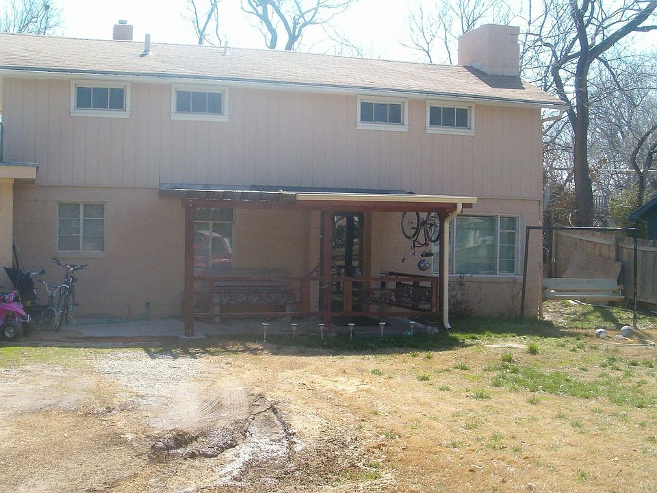 2nd image of 3715 E Lavon Dr