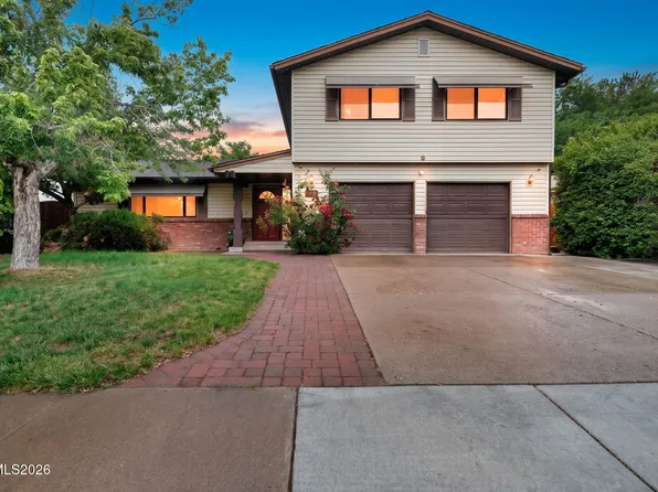 726 Marracco Dr, Sparks, NV 89434