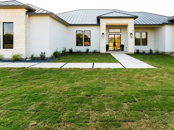 1202 Cielo Rio Dr, Pipe Creek, TX 78063