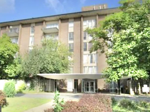 6011 Emerson St APT 407, Bladensburg, MD 20710