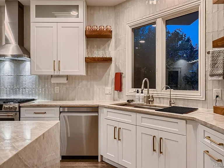 66 Blue Heron Ln — Photo 2