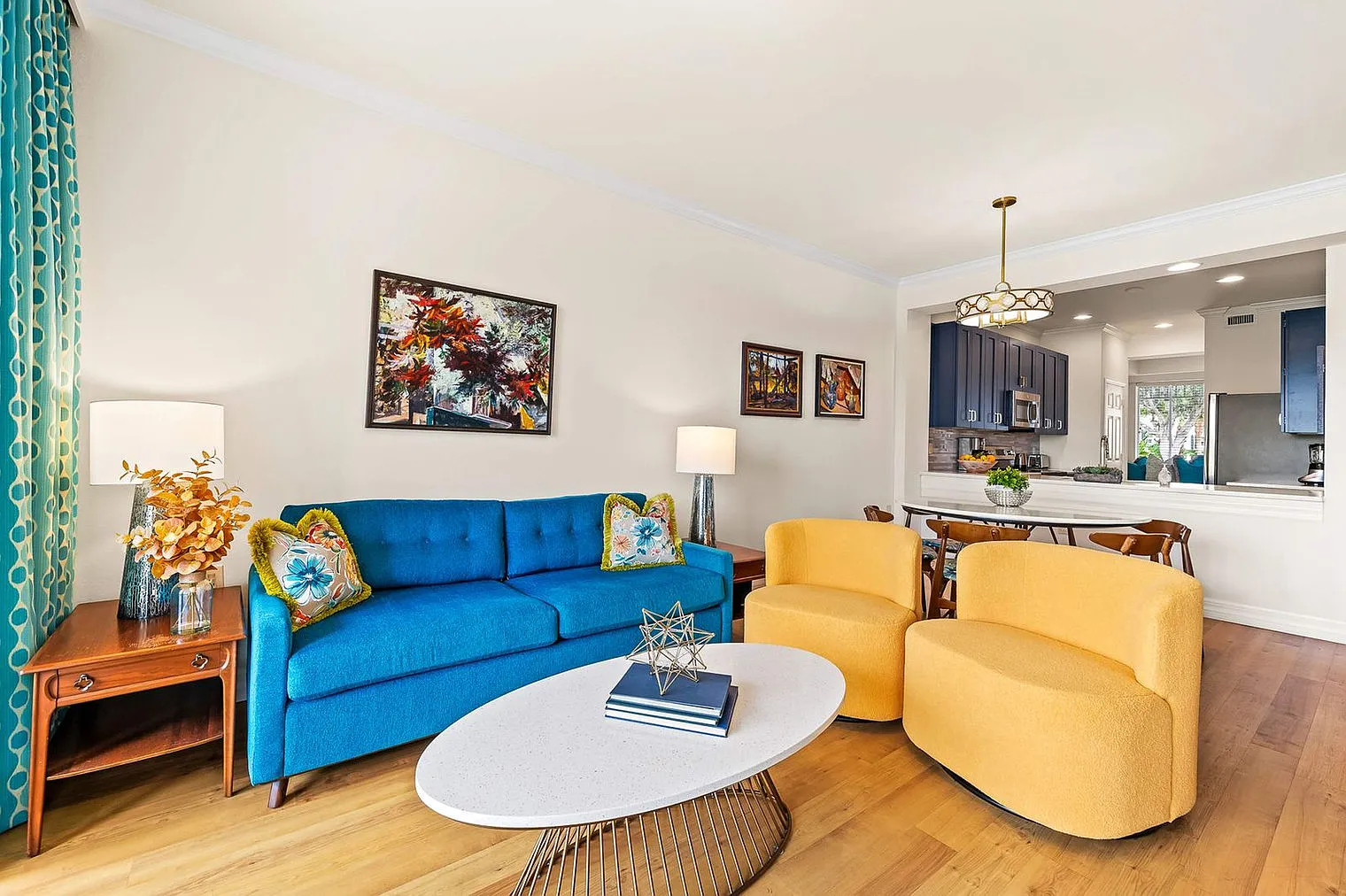 2 bed, 2.0 bath, 1248 sqft, $2,340 — Photo 2