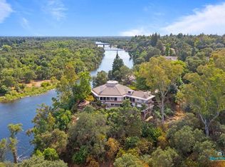8147 River Front Ln, Fair Oaks, CA