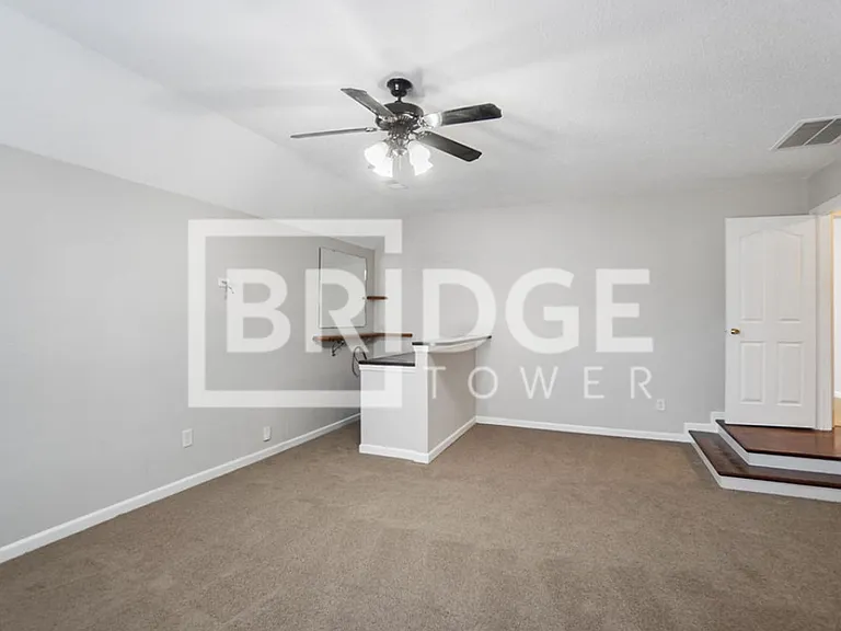 104 Hampshire Dr — Photo 11