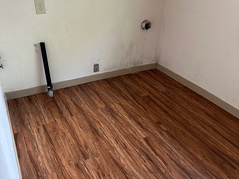 1434 Normal Ave — Photo 6