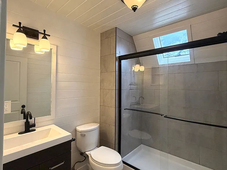 7539 Valaho Dr — Photo 10
