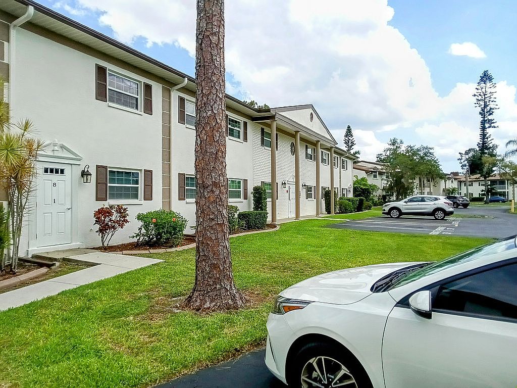7049 New Post Dr #E7, North Fort Myers, FL 33917 | Zillow