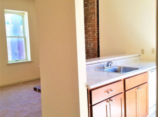 2331 S 7th St #B, Saint Louis, MO