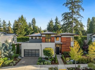 8351 SE 31st St, Mercer Island, WA 98040