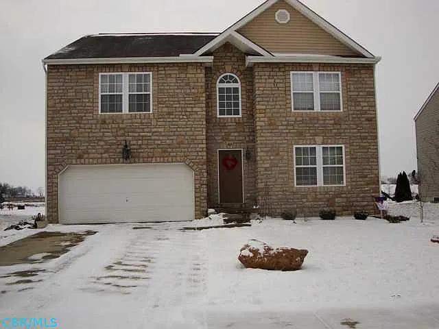 405 Alberta Dr photo 1