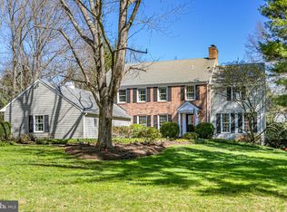 75 W Shore Dr, Pennington, NJ 08534