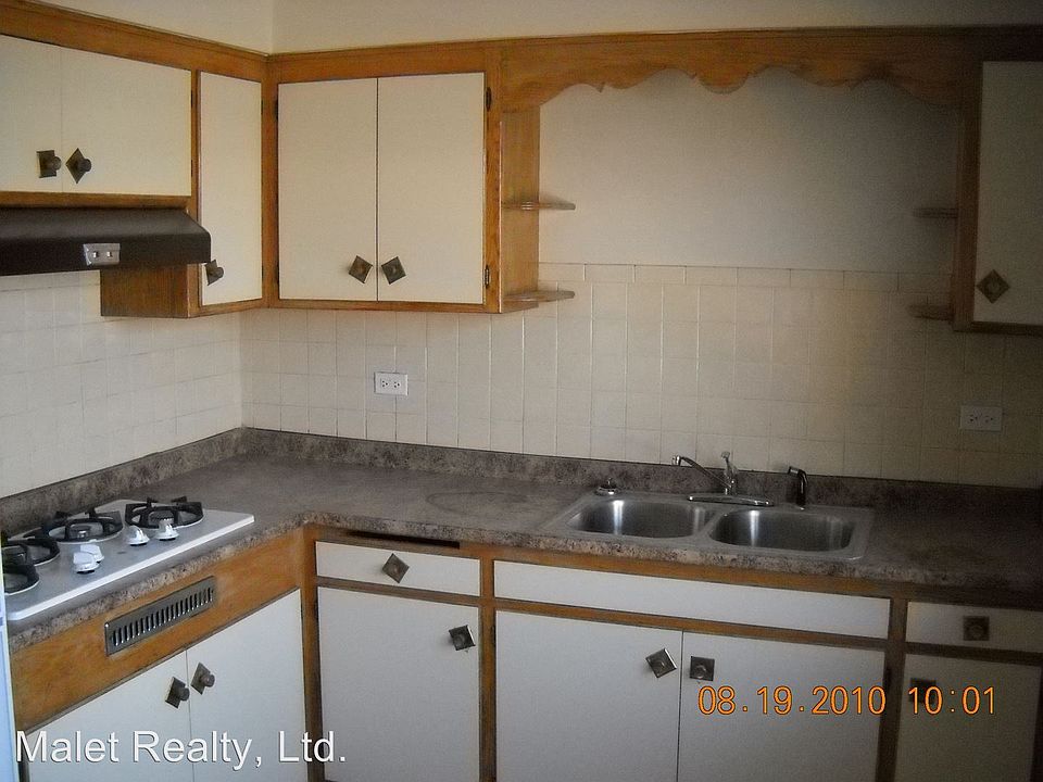 2nd image of 7506 N Claremont Ave APT 2