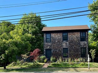 10775 Main Rd, East Marion, NY 11939