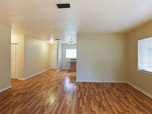 3rd image of 4001 NW 171st St