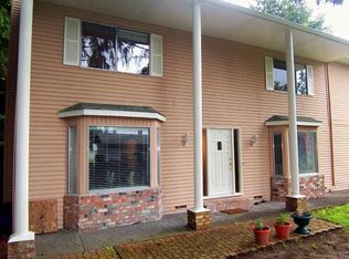 7910 218th St SW, Edmonds, WA 98026