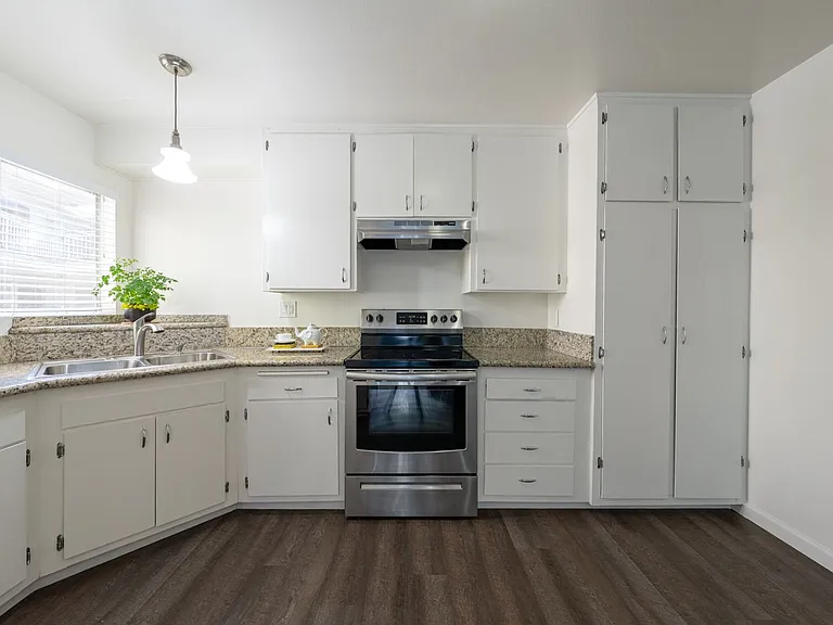 10725 Acama St — Photo 91