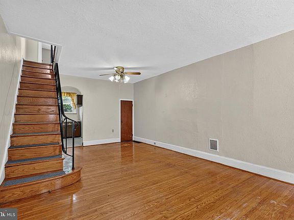4th image of 1844 S Carlisle St